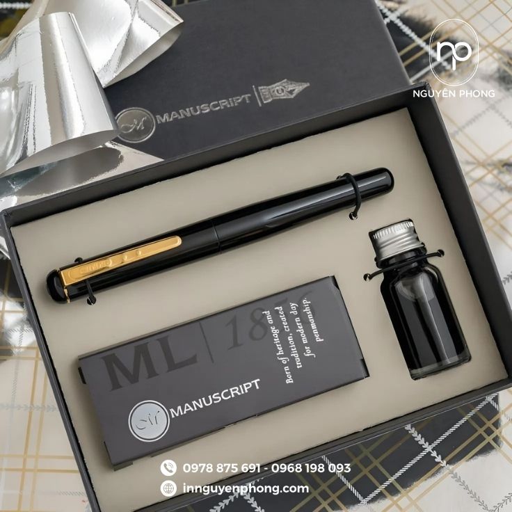 Mẫu hộp cứng quà tặng doanh nghiệp